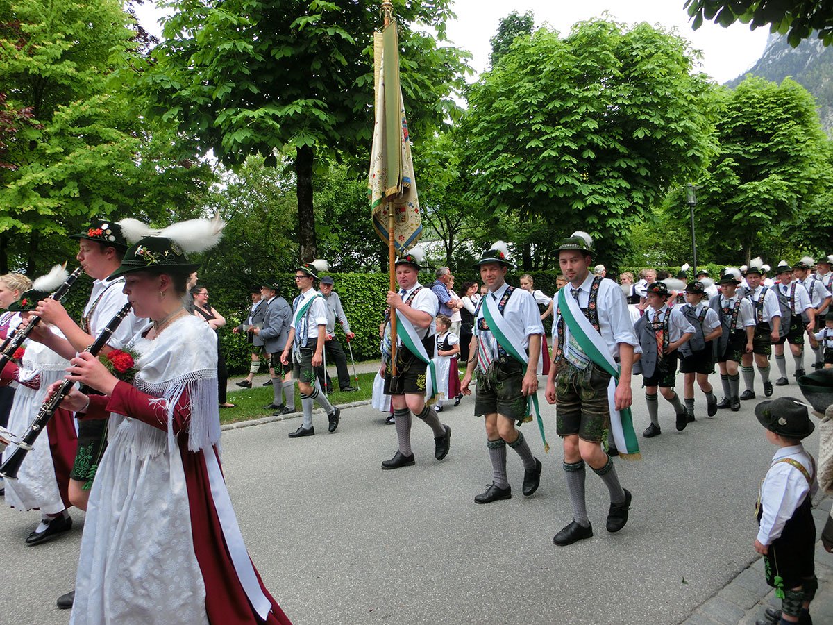 55a42f3f festzug2 neu